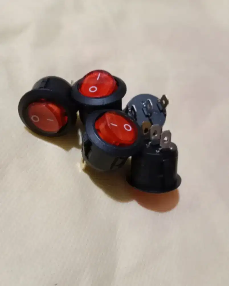 Switch saklar on/off bulat lampu 3pin