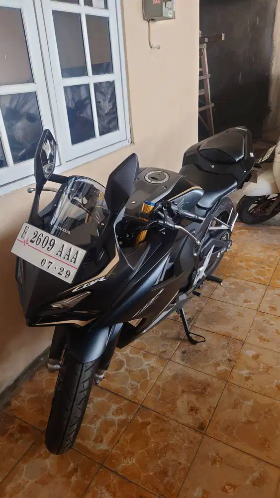 CBR 150R 2024 KM 1000an Like New
