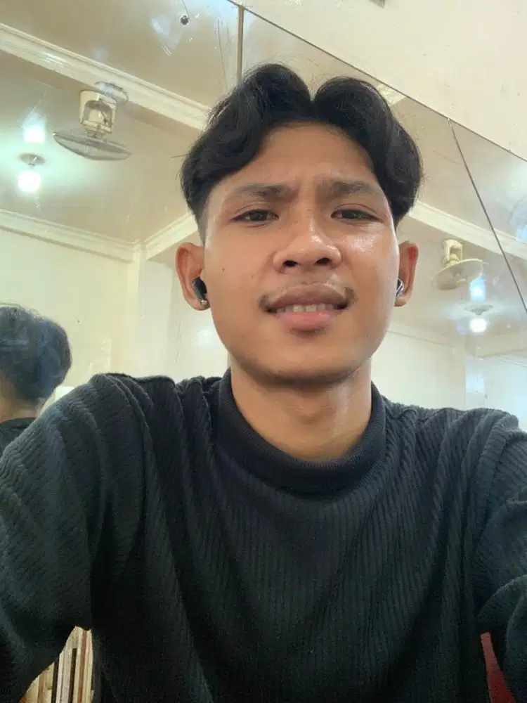 Nyari pekerjaan apa aja