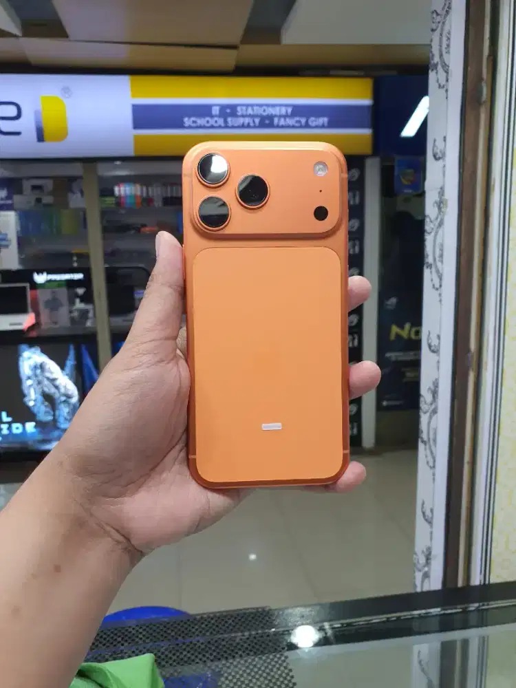 Iphone 17 Promax 256 GB Resmi iBox mulus Fullset Garansi ON