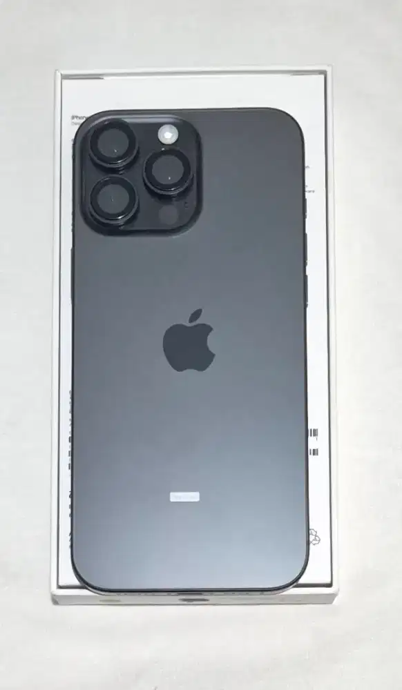 iphone 16 Pro Max 256Gb Black Titanium