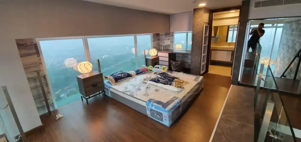 DISEWAKAN CEPAT SOHO BIZLOFT PENTHOUSE