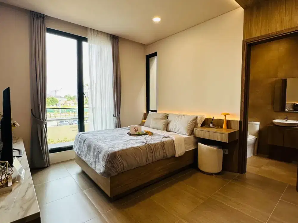 15 Menit ke The Breeze! Rumah 2 Lantai di PUSAT BSD