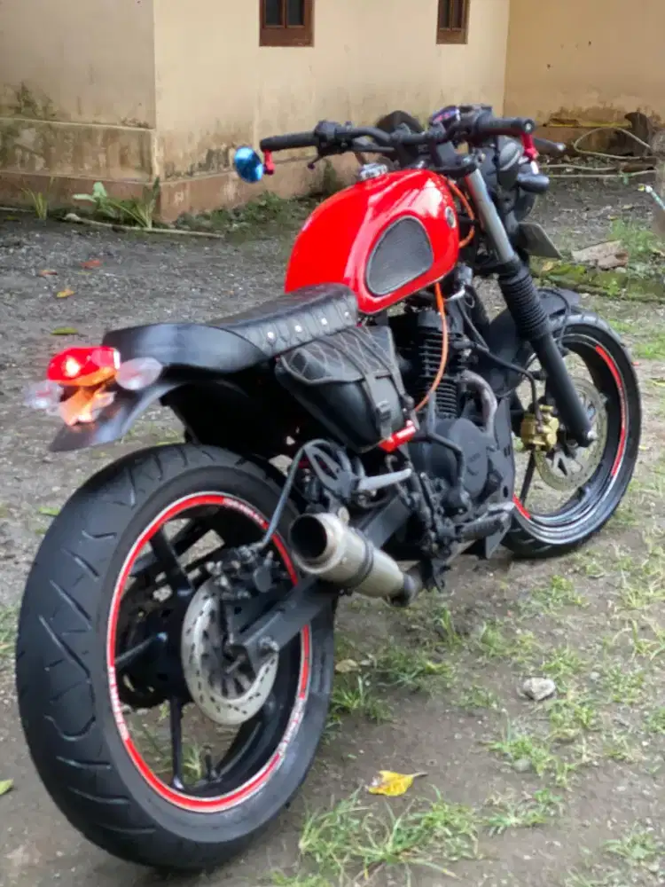 Byson Scambler Custom