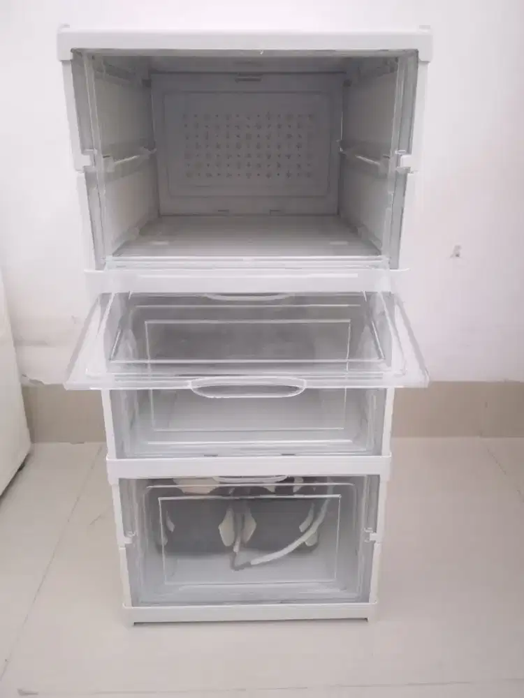 Rak sepatu anti debu & jamur 3 susun