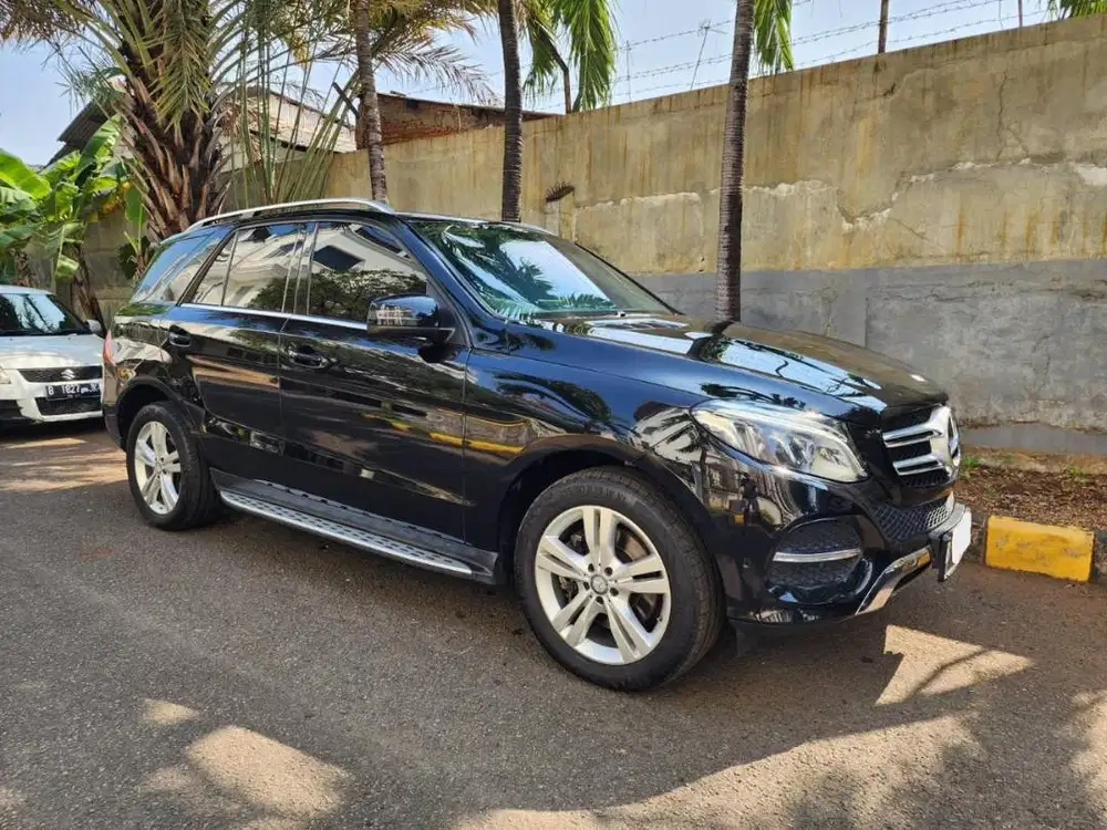 Mercedes Benz GLE 400 4Matic, 2017 KM 38 ribu, mulus pemakai pertama