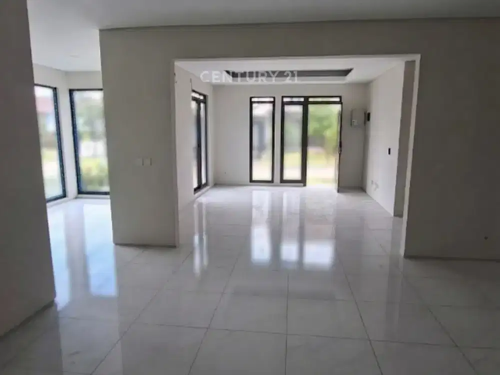 Rumah Hoek Terawat 2 Lantai Siap Huni Kota Baru Parahyangan KBP