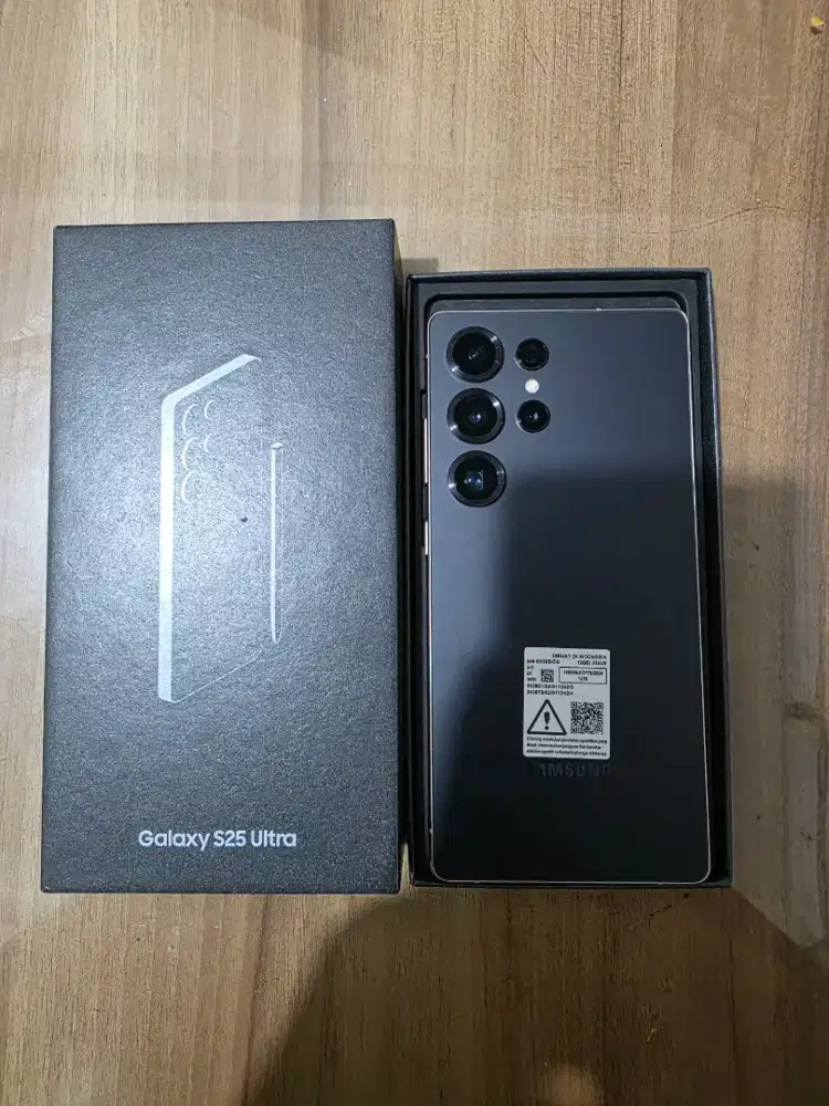 Samsung s25 ultra 12/256gb