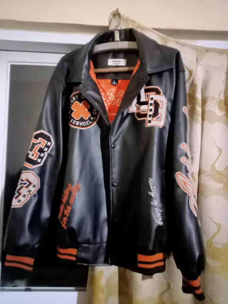 insignia black jaket asbhoel