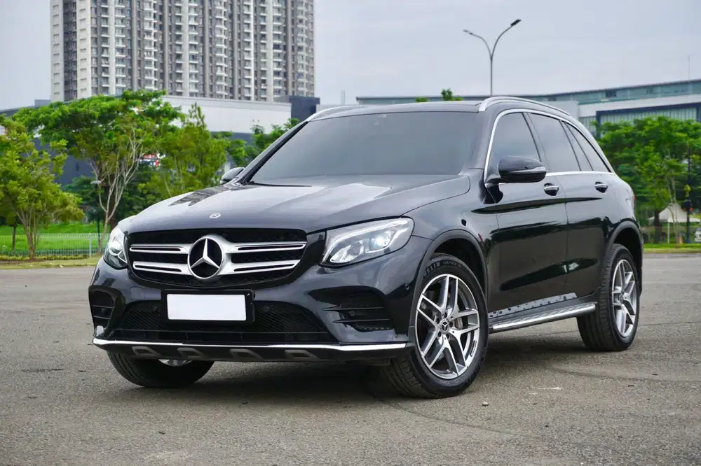 Mercedes-Benz 
GLC200 AMG X253 2018