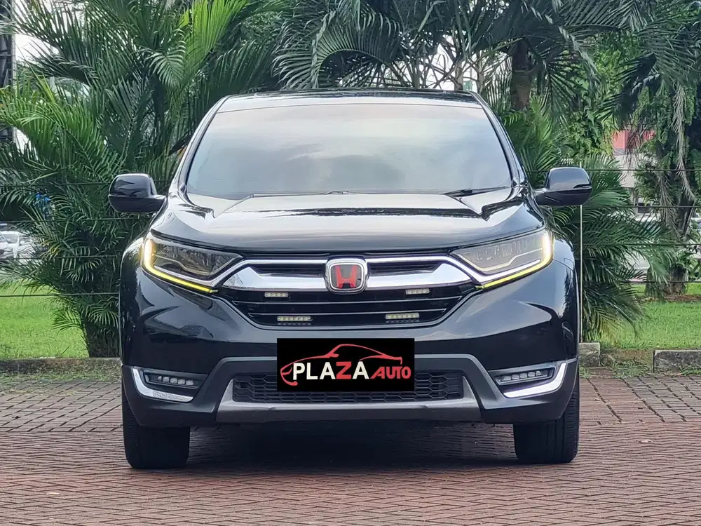Honda CR-V 2017 Prestige Turbo 1.5 Automatic Panoramic Sunroof