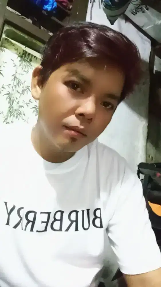 Mencari pekerjaan supir truck