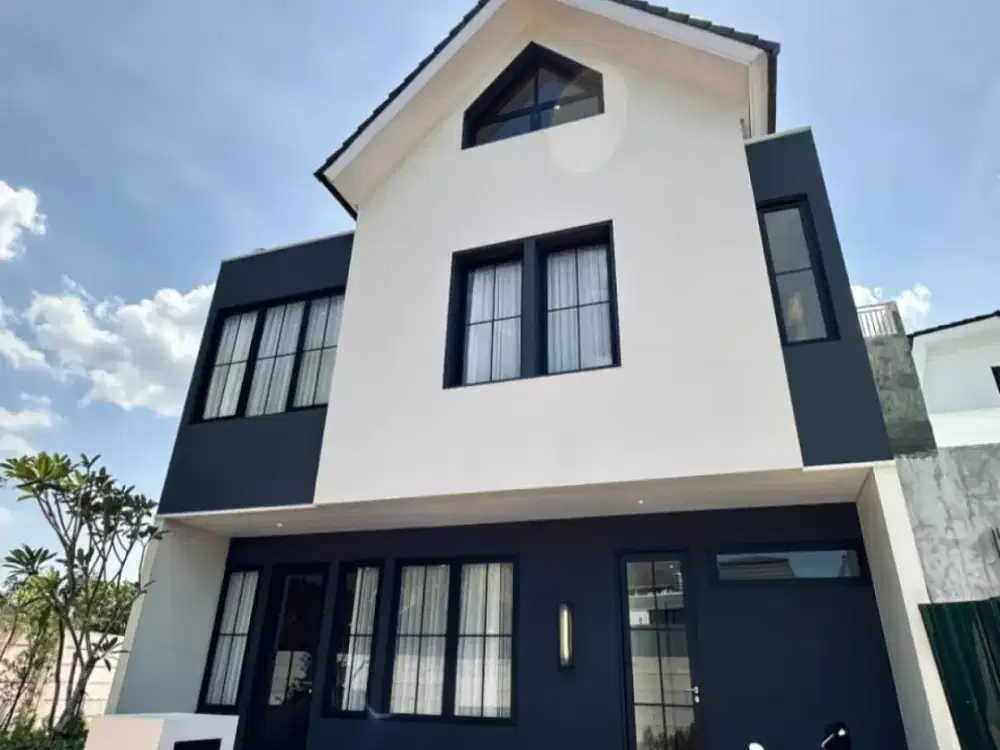 Rumah Dian Istana Surabaya Barat Premium lebar 9 2M an dekat pintu Tol