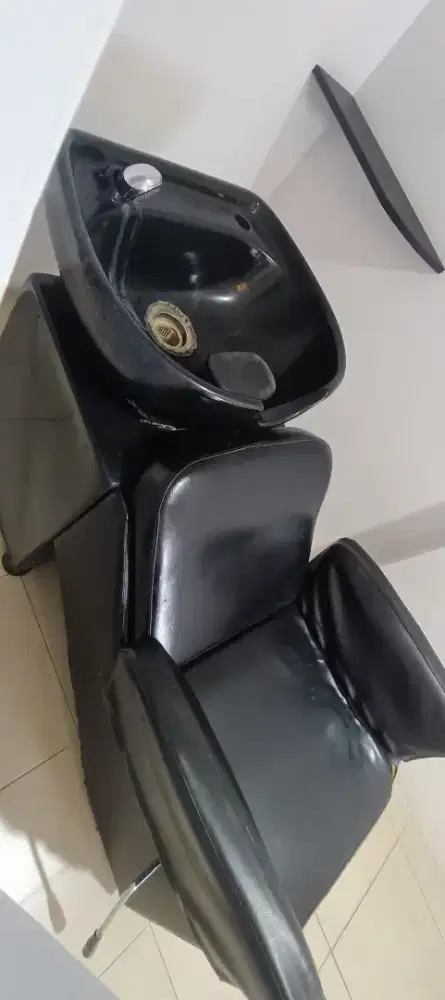 Tempat Cuci Rambut / Peralatan Salon JUAL CEPAT, BEBAS NEGO