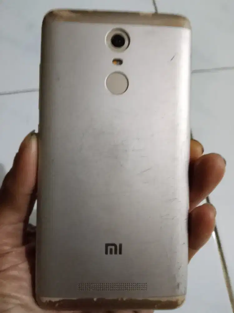 Dijual murah xiomi note 3 ram 3