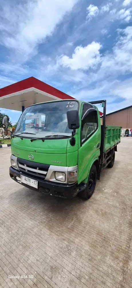 Hyno dutro 110 SD engkel 4 ban  2007  wrn hijau