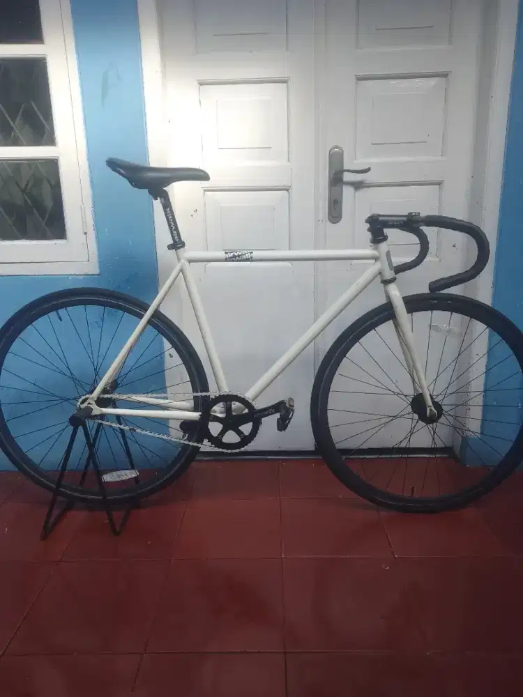 Fixie airwalk pista