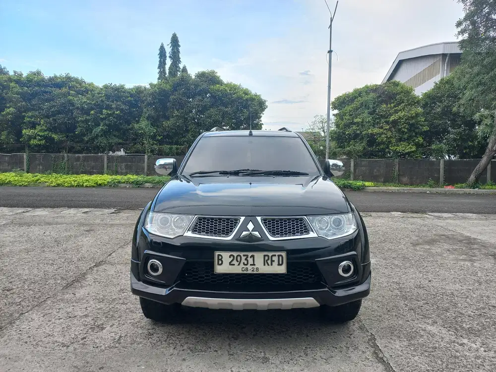 Mitsubishi Pajero Dakar at 2013