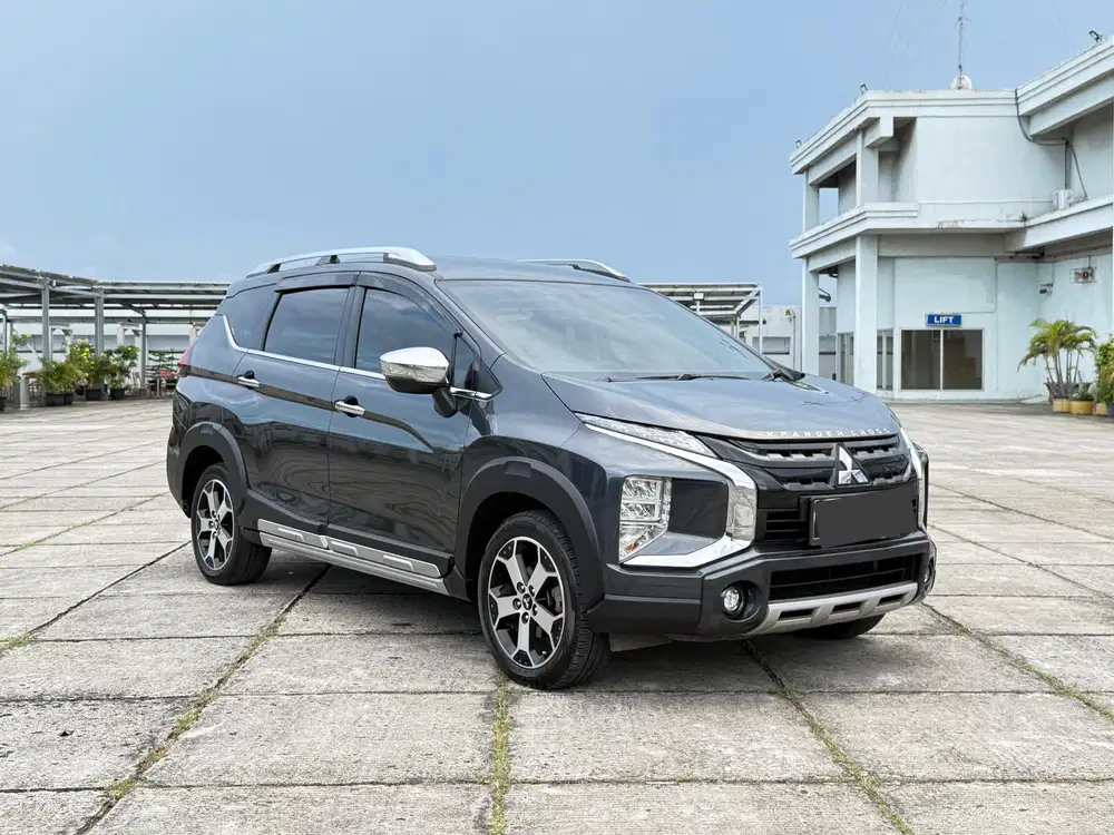 MITSUBISHI XPANDER CROSS PREMIUM PACKAGE AT 2022 Bensin