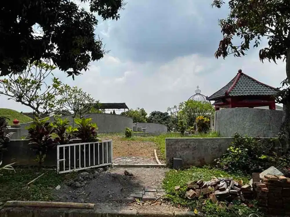 Dijual tanah kavling di area makam Mount Carmel Memorial Park Ungaran Timur kabupaten Semarang