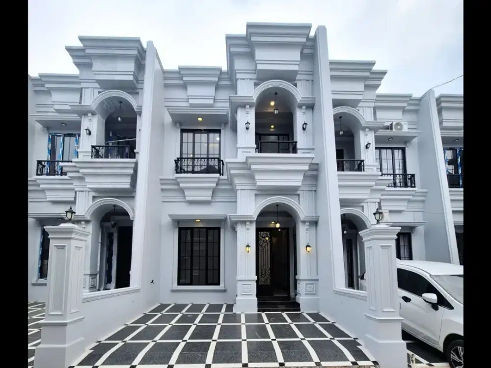 Rumah Baru Mewah Lokasi Tepat Di Jalan Utama Dekat RS HGA & Tol