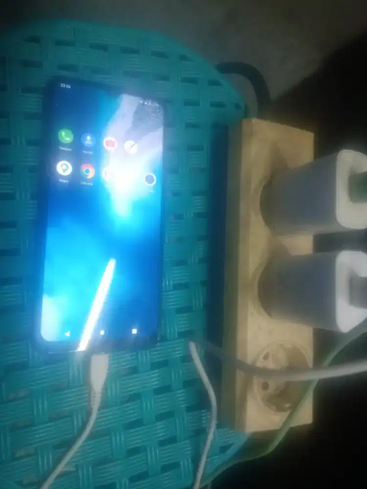 Handphone minus pemakaian