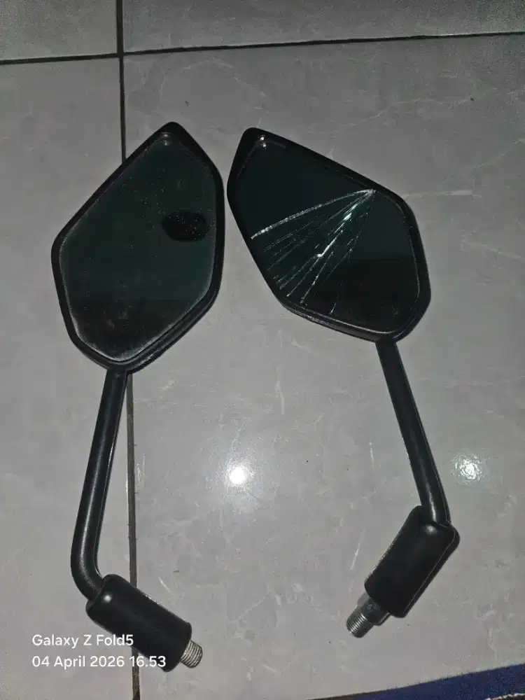 Spion orri yamaha..minus kaya di foto