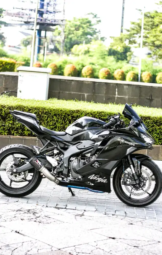 Kawasaki Ninja ZX 25R Tahun 2024