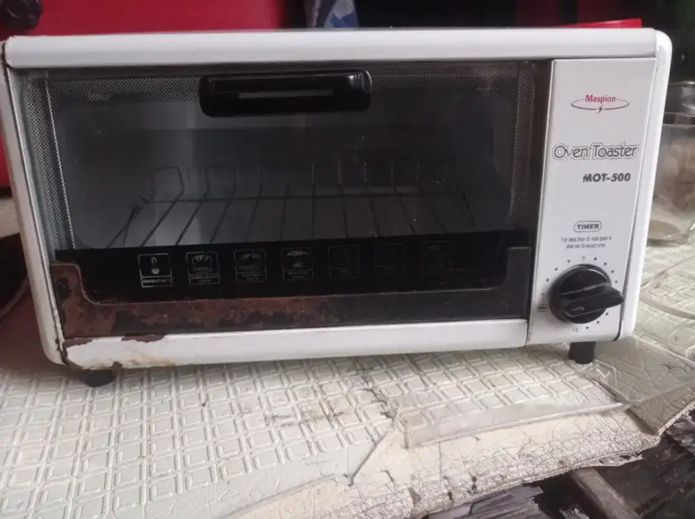 Oven toaster bekas pakai