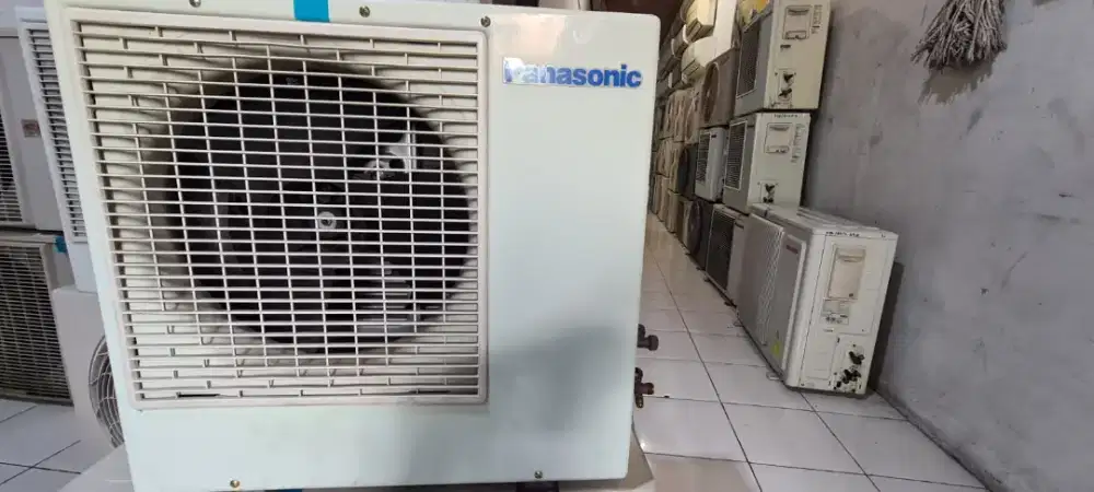 Di butuhkan teknisi khusus AC split AC