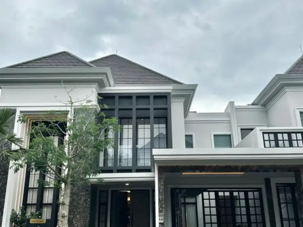 Rumah Mewah kawasan Superblock Pakuwon Indah Surabaya Barat