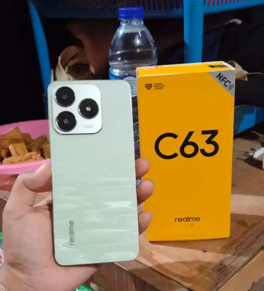 Realme C63 NFC ram 6+12/128 Fullset.