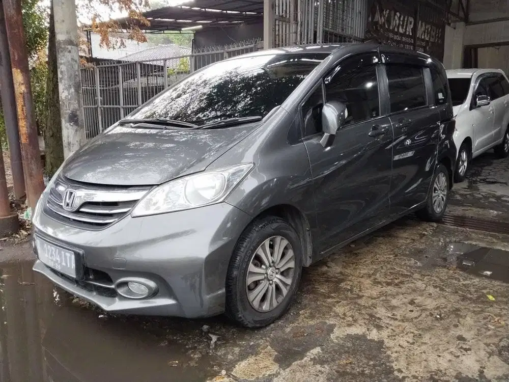 Honda Freed E PSD at 2013