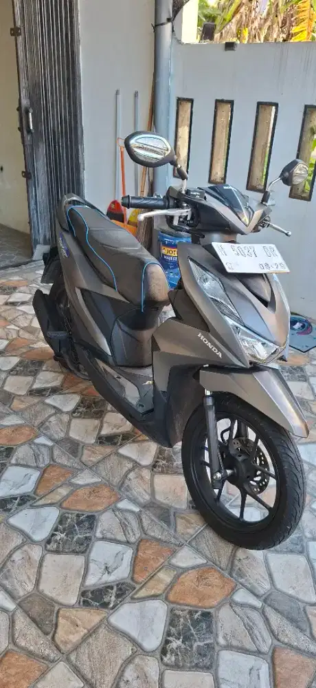 Honda Beat Deluxe 2023 Tangan Pertama