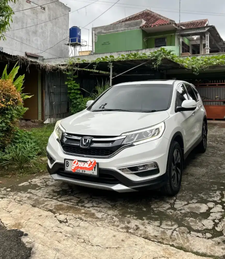 Honda CR-V 2.4 A/T 2016 Prestige Sunroof, Power Backdoor, Fender Audio