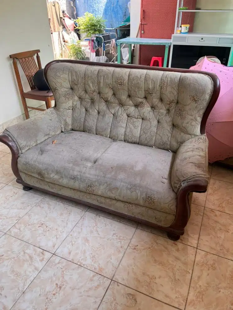 Sofa bekas banjir dapat 3 sofa
