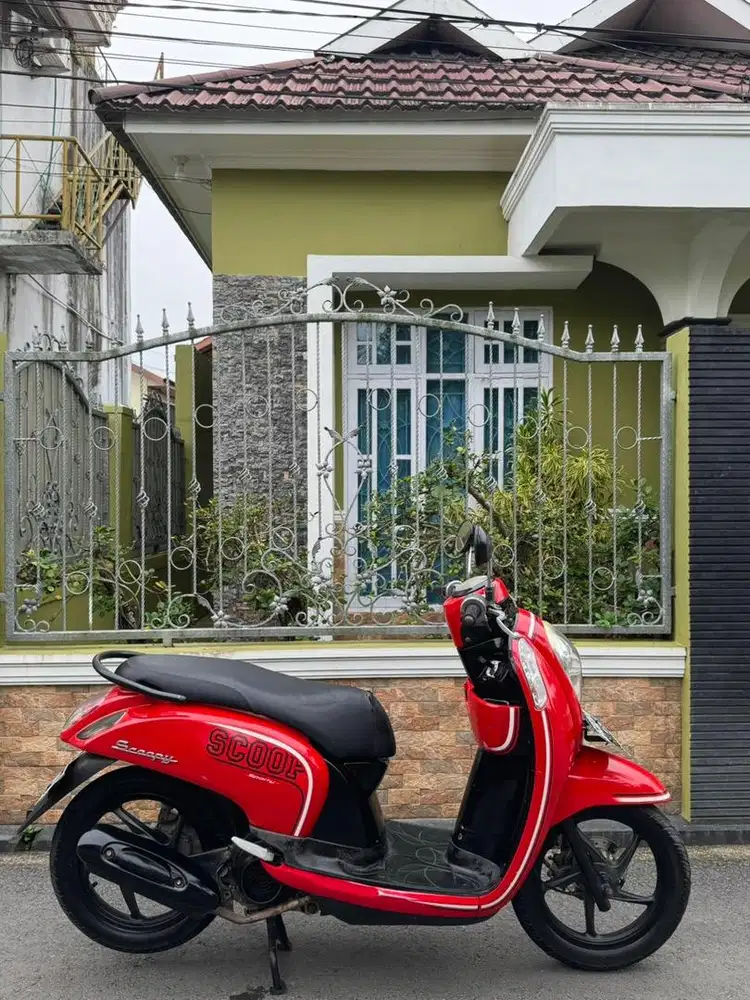 HONDA SCOOPY 2014