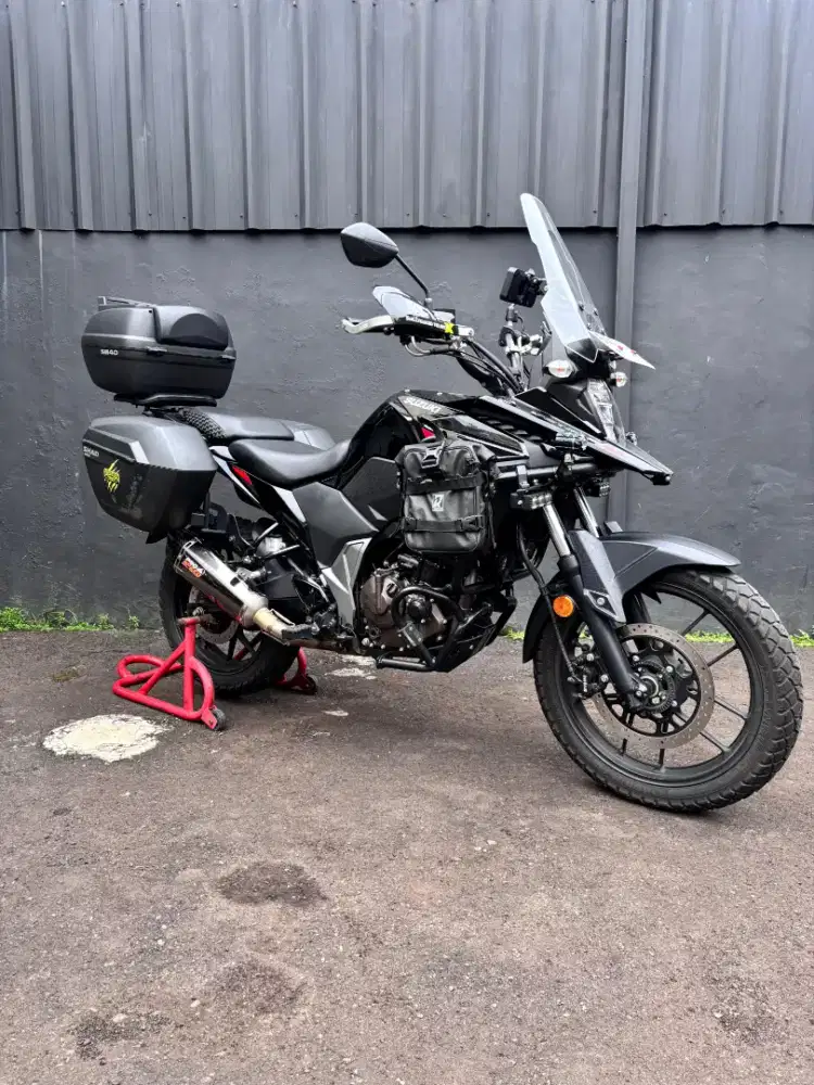 DiJual murah V-Strom 250cc
2024