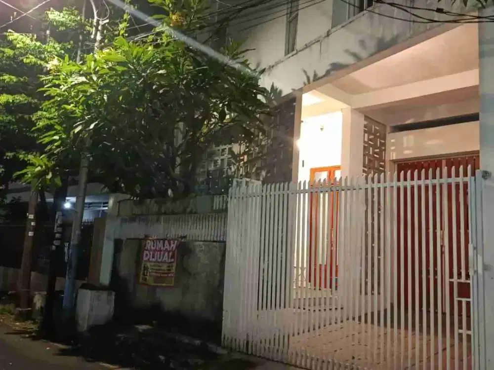 Disewakan Rumah Strategis Siap Huni di Cempaka Putih Jakarta Pusat