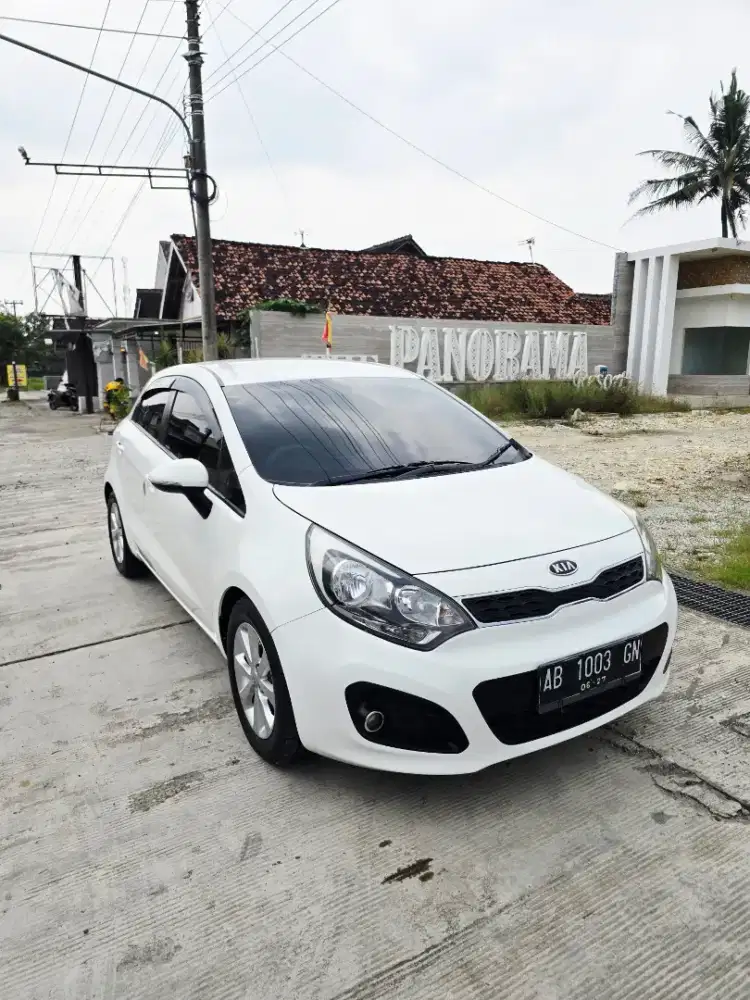 KIA RIO 2012 MATIC ISTIMEWA
