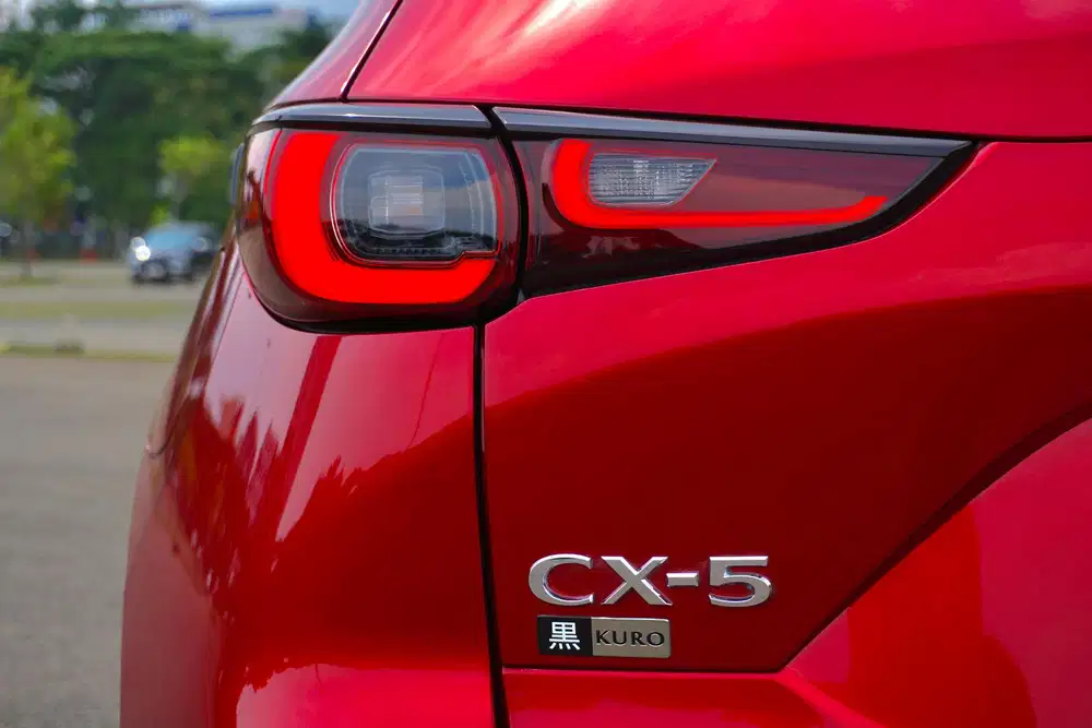 Mazda CX-5 
Skyactiv-G 2.5L KURO 2022