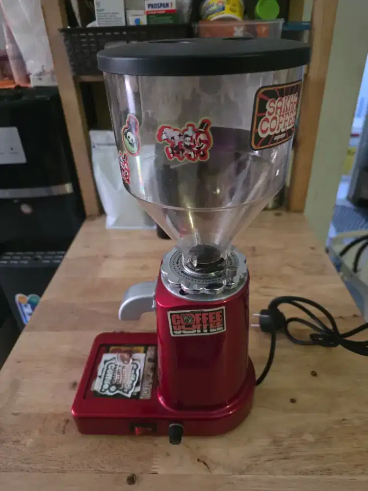 Grinder kopi elektrik