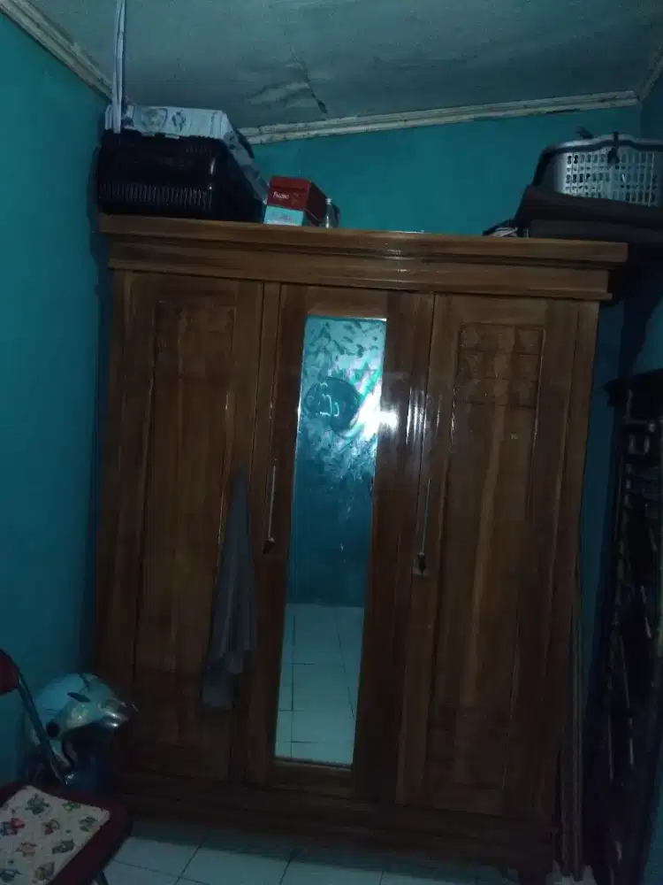 lemari kayu jati 3pintu