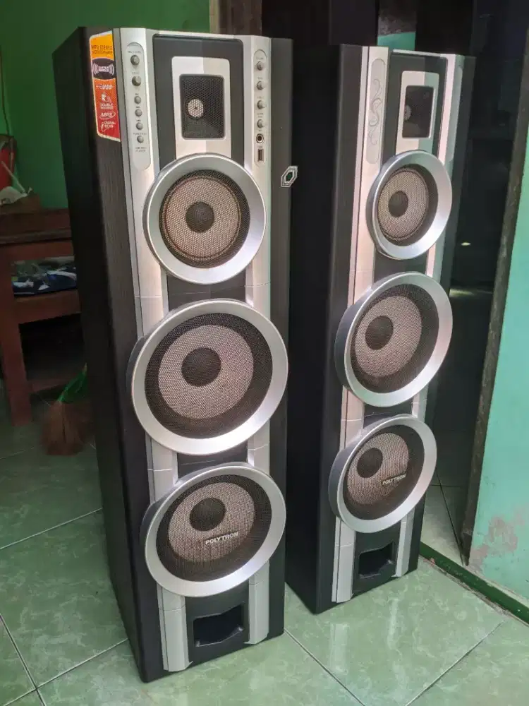 Speaker aktif polytron