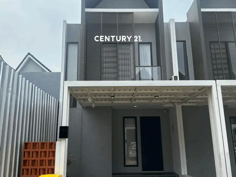 Rumah Cantik 2 Lantai Semi Furnished Di Graha Raya NY 17940
