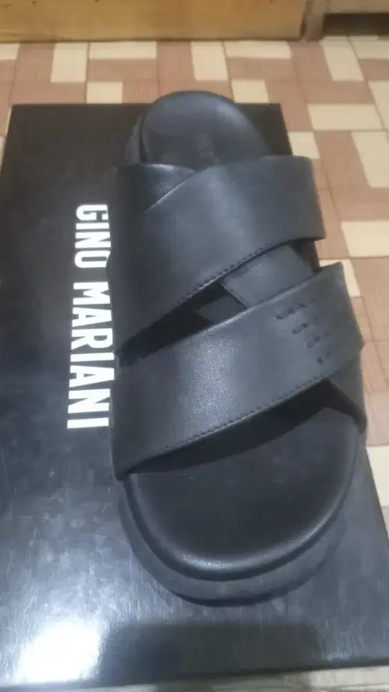 Jual sendal bisa nego