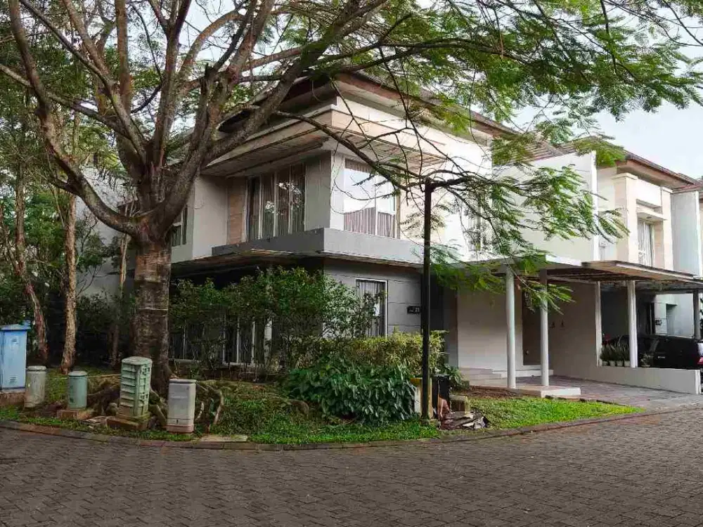 Rumah bagus di Cirendeu, Tangerang Selatan dijual
