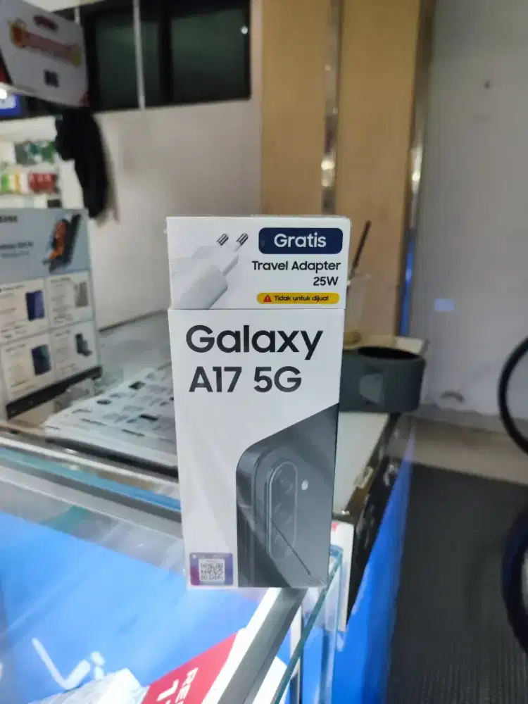 Samsung A17 5g 8/256gb Free adapter