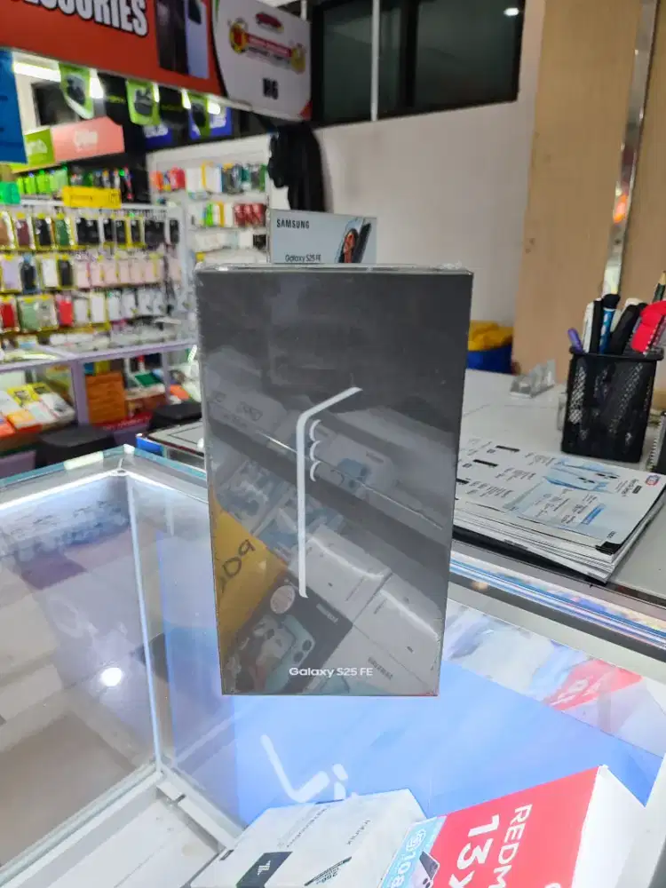 Samsung S25 FE 5g 8/256 Segell