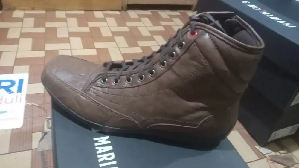 Jual sepatu Gino Mariani